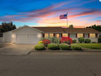 Property at 6307 W 10th Pl, Kennewick, WA