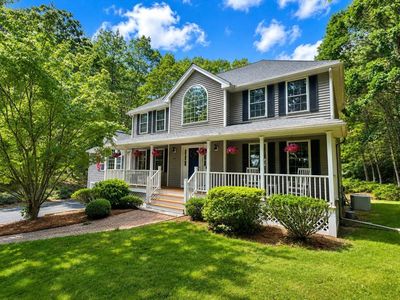 20 Emerald St