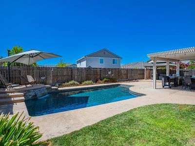 5030 Birch Valley Way