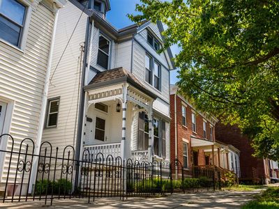 1037 Central Ave