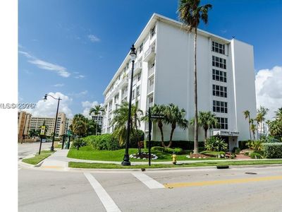 17800 Atlantic Blvd APT 203