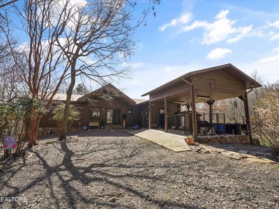 575 Ironsburg Rd