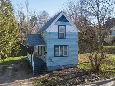 429 W Crescent St