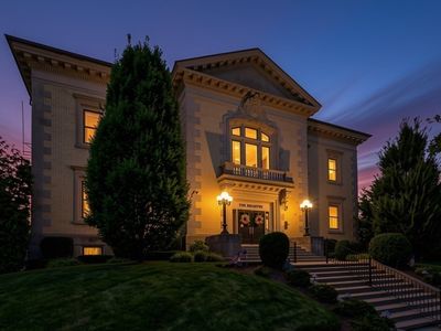 7 Russell St #304