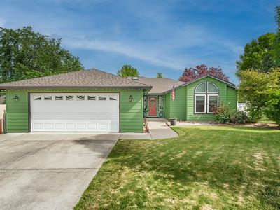 1841 Cascadia Cir