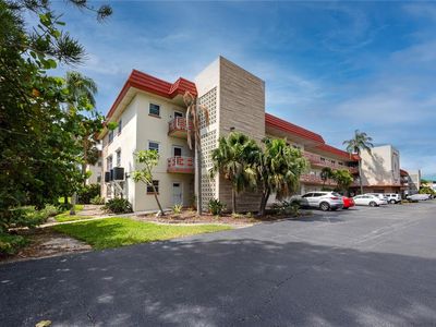 5840 30TH AVENUE S #201