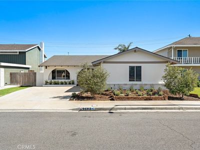 9582 Hightide Dr