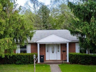Property at 602 S Raleigh St, Martinsburg, WV