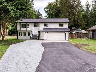 8302 319th Street NW