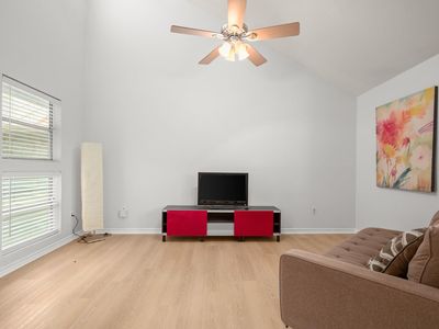 2311 Nueces St APT 303