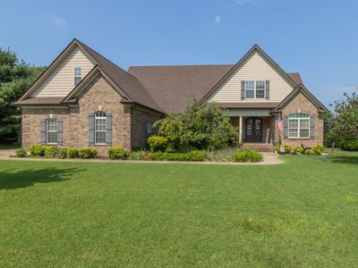 Property at 124 Hayfield Ct, Lascassas, TN