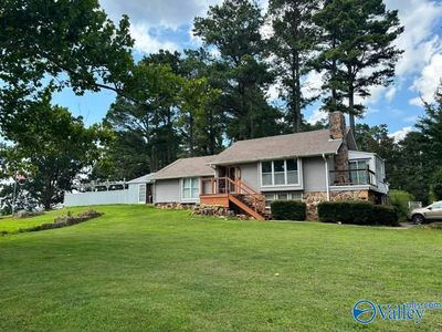 1311 Whispering Hills Cir NW