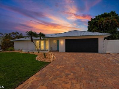 1477 Albatross Rd