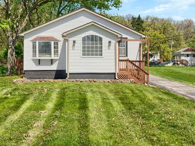 19W640 Bluff Rd