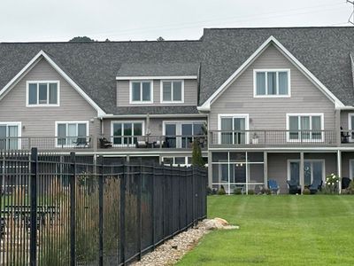 514 Harbor Pointe Dr