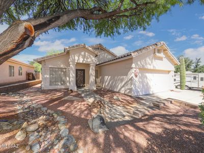 680 S Lucinda Dr
