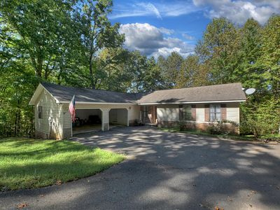 99 Highland Cir