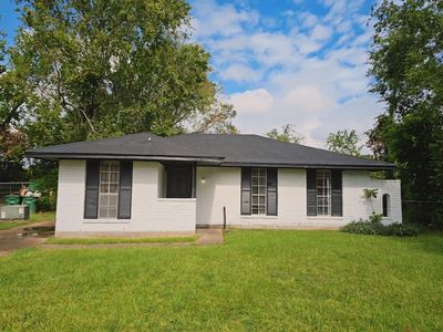 11023 Linvale Dr
