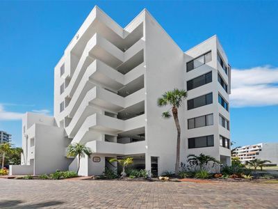 1445 Gulf Of Mexico Dr Unit 103