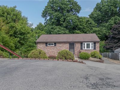 327 Beech Rd