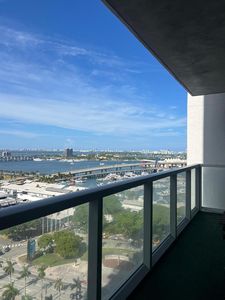 244 Biscayne Blvd APT 1904