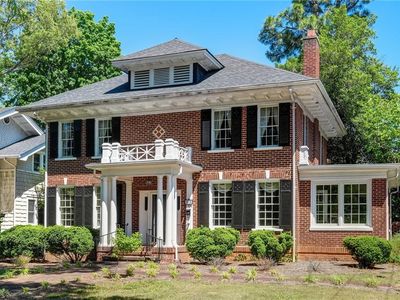 815 S Main St
