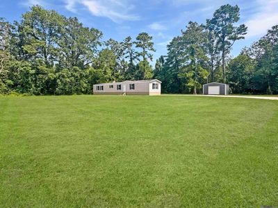 Property at 13981 Vincent Place Ave, Denham Springs, LA