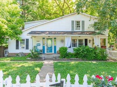 1558 Santa Fe Pike