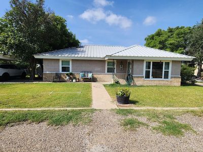 Property at 510 E Kerr St, Sanderson, TX