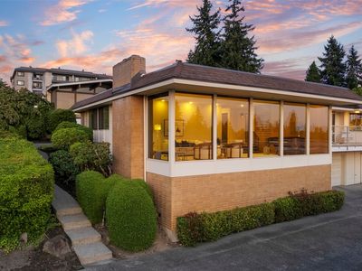 7614 19th Street W