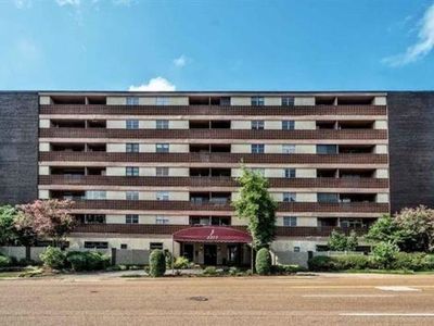 2277 Union Ave APT 611