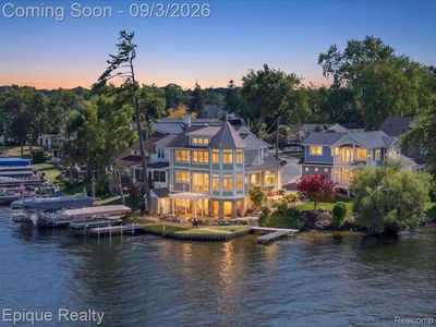 51 Crescent Ave