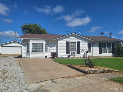 6 Watertown Cir