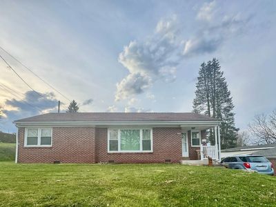 1006 Bluefield Ave