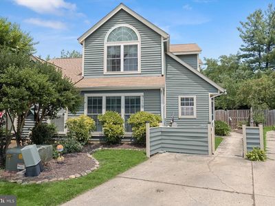 916 Yachtsman Way