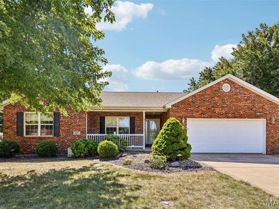 Property at 1056 Lakeview Dr, Breese, IL