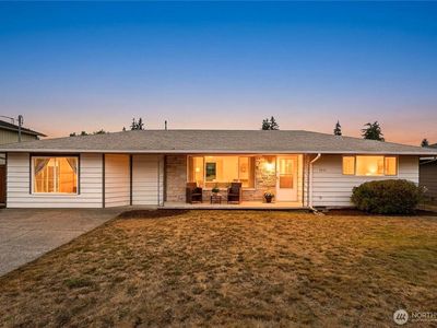 5221 86th Place NE