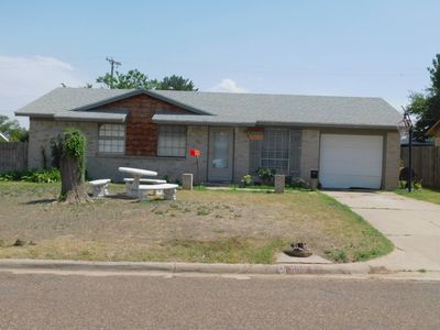 609 NE 18th St