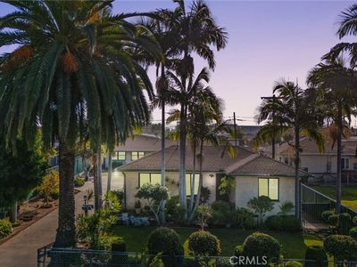 144 Grace Ave