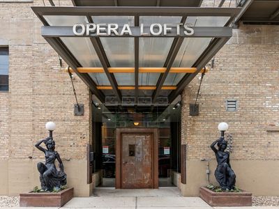 2545 S Dearborn St APT 331