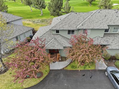 999 Golden Pheasant Dr