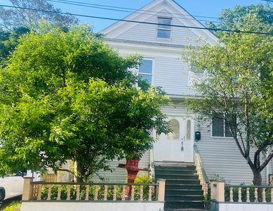 21 Hillside St