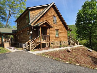 586 Laurel Haven Rd