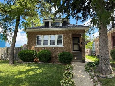 1221 S 20th Ave