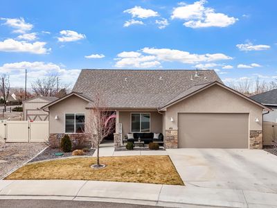 451 Fox Meadows Ct