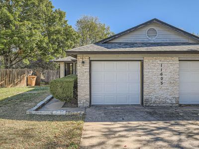 11605 Poplar Cv