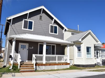 8 Cherry St