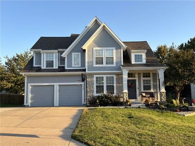 2325 W Piatt Ln