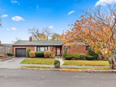 35 Alden Rd