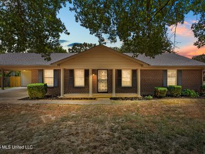3855 Hilltop Dr
